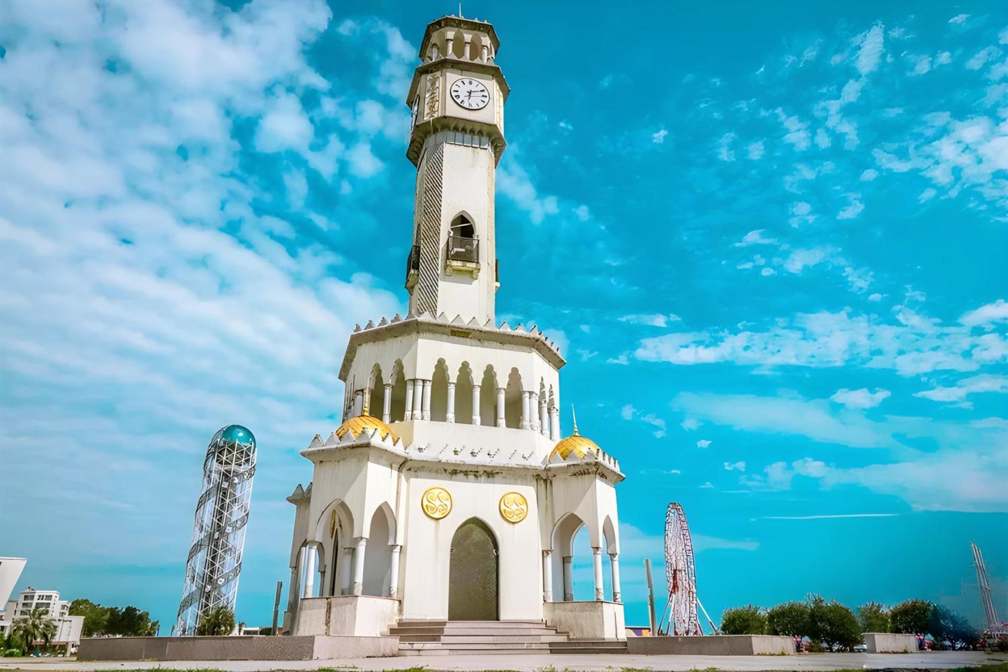 Orbi Batumi City Beach View Hotel Exteriör bild